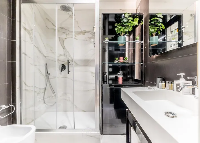 Casa Malupa A2 Luxury Apts Colosseum Monti * Рим